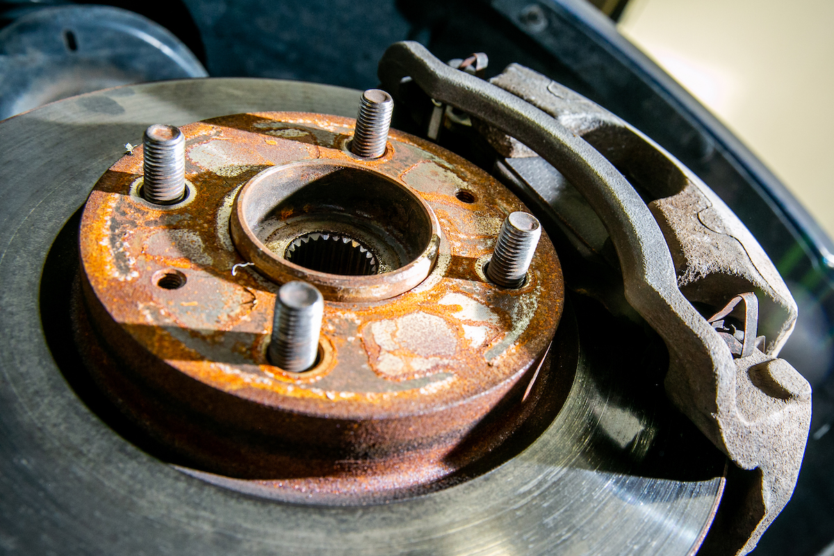 What Does it Mean to Resurface Brake Rotors? Ken's Automotive & Transmissions